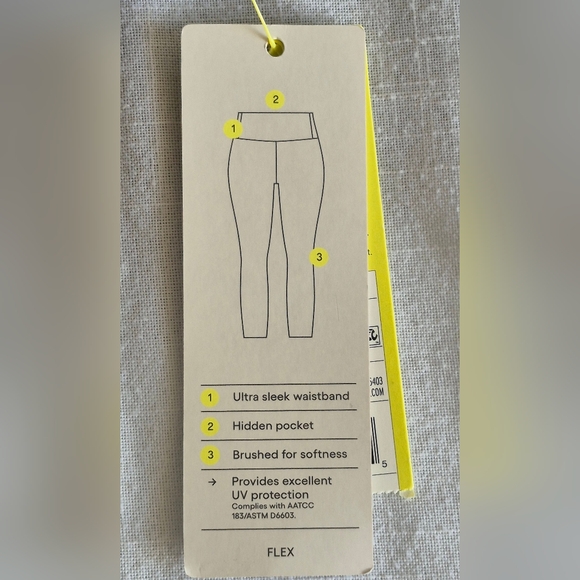 All in Motion Ultra High rise Black leggings XS - Picture 4 of 8